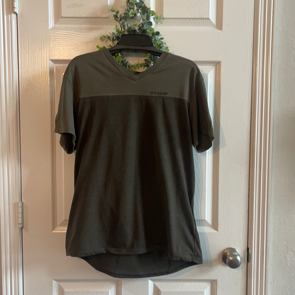 Men’s Guess Shirt XL